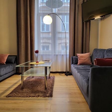 Amber Apartament 10 Krakow Luaran gambar