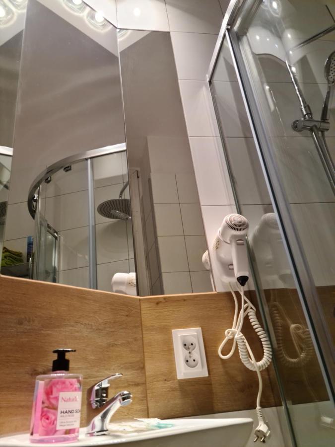 Amber Apartament 10 Krakow Luaran gambar